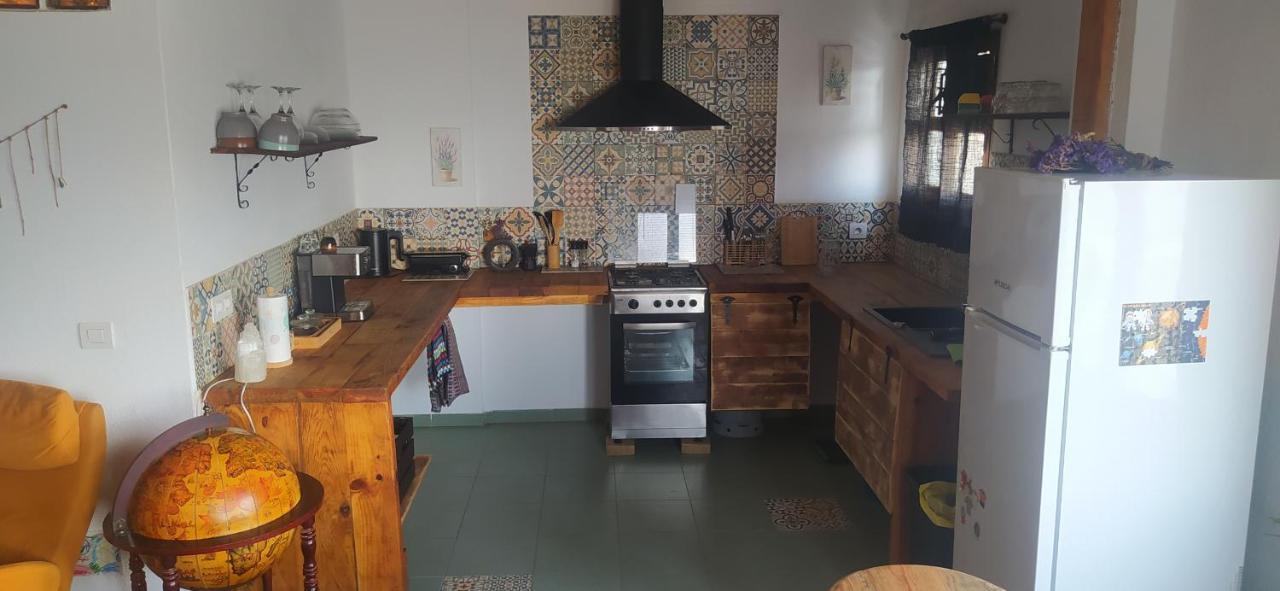 La Chalana De Abuela Apartment El Burrero Luaran gambar